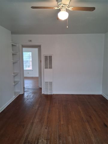 3019 Avon Street 3021, Dallas, TX 75211