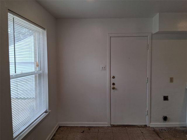 3019 Avon Street 3021, Dallas, TX 75211
