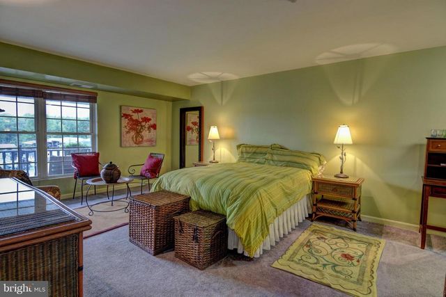 13705 ANNA POINT LN, Mineral, VA 23117