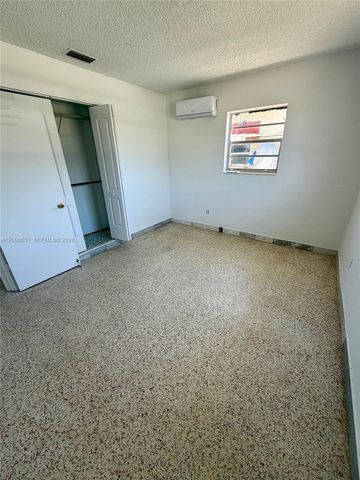 5373 W 10th Ct, Hialeah, FL 33012