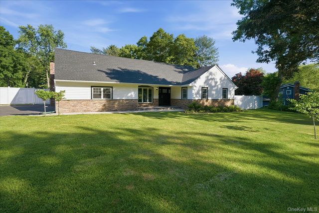 174 Warner Road, Huntington, NY 11743