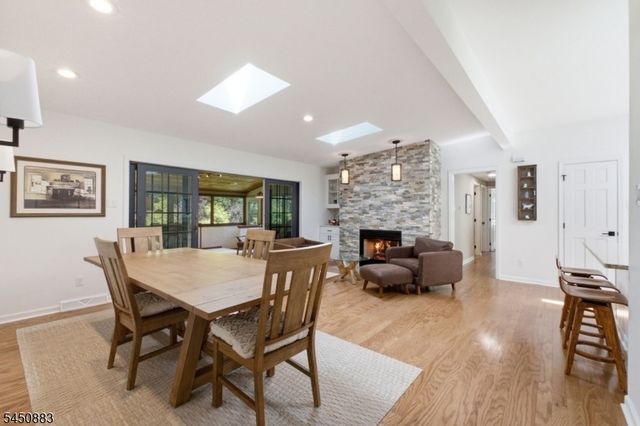 59 Morning Glory Rd, Warren Twp., NJ 07059