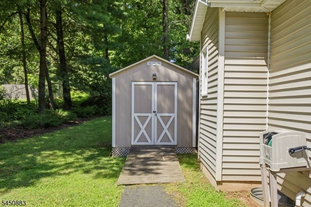 59 Morning Glory Rd, Warren Twp., NJ 07059