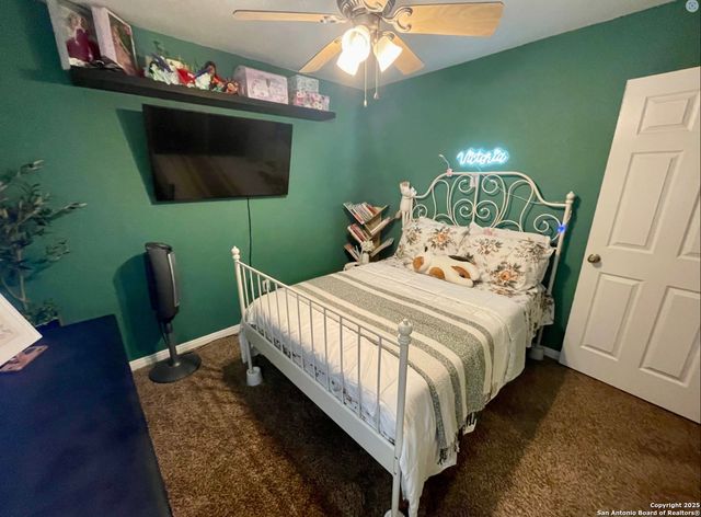 1127 Sundance Fall, San Antonio, TX 78245