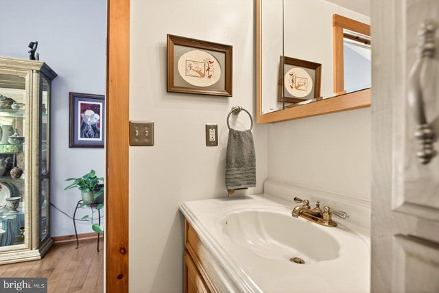 143 SCHEFFER GAP RD, Maurertown, VA 22644