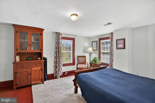 143 SCHEFFER GAP RD, Maurertown, VA 22644