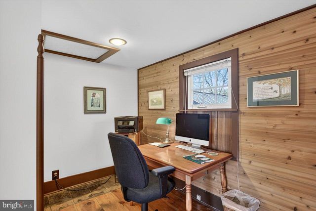 143 SCHEFFER GAP RD, Maurertown, VA 22644