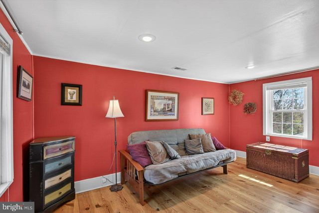 143 SCHEFFER GAP RD, Maurertown, VA 22644