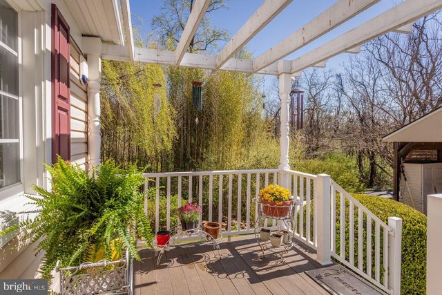 143 SCHEFFER GAP RD, Maurertown, VA 22644
