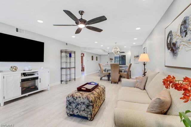 5792 Deauville CIR A103, Naples, FL 34112