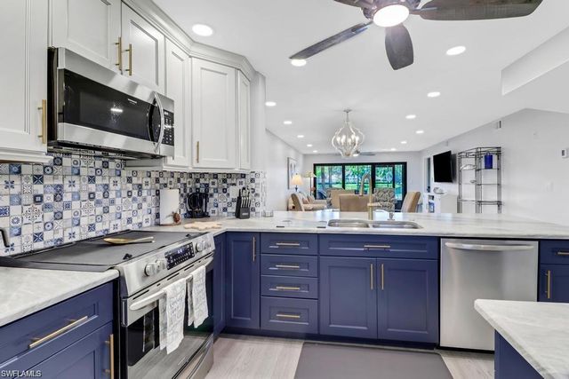 5792 Deauville CIR A103, Naples, FL 34112