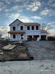 5979 Montauk Point, Vermilion, OH 44089