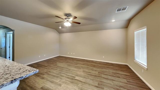 8809 SW 55th Street B, Oklahoma City, OK 73179