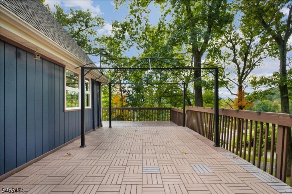 99 Brooks Flat Rd, Ogdensburg Boro, NJ 07439 — photo 5