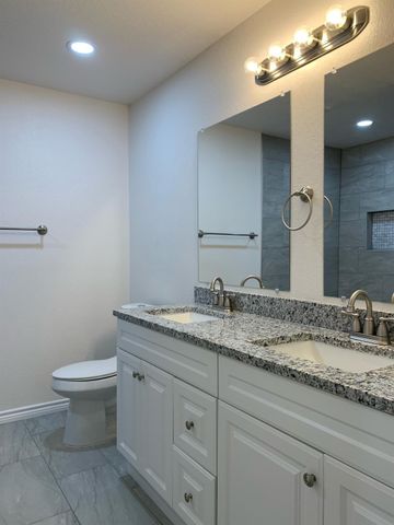 820 W Crawford Street, Denison, TX 75020