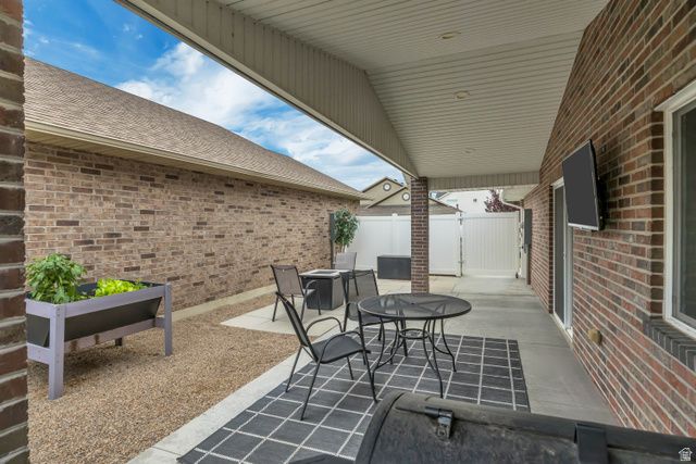 2626 S 2225 W, West Haven, UT 84401