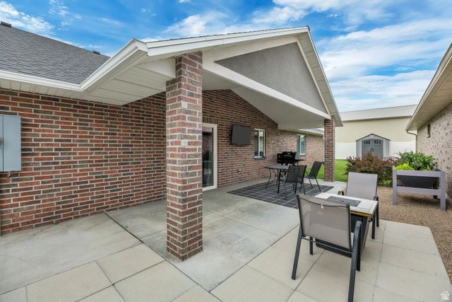 2626 S 2225 W, West Haven, UT 84401