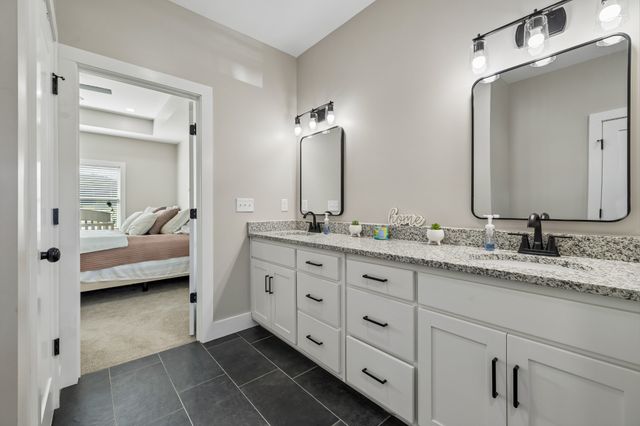 4353 New Harmony Rd, Hartsville, TN 37074