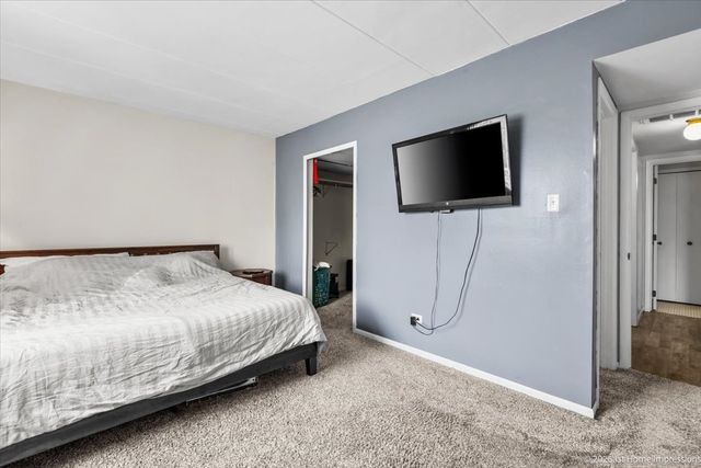 5202 Midlothian Turnpike 107, Crestwood, IL 60418