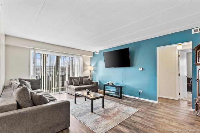 5202 Midlothian Turnpike 107, Crestwood, IL 60418