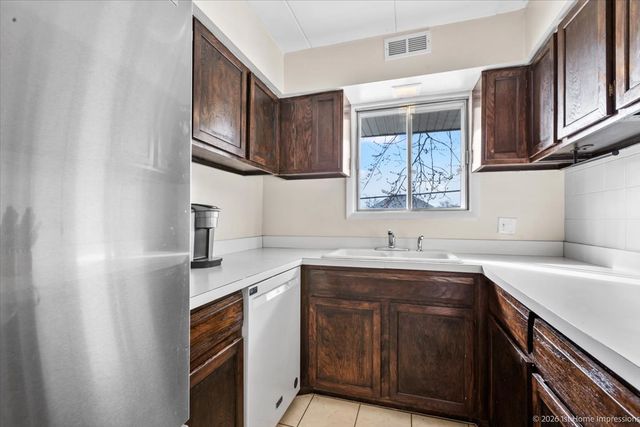 5202 Midlothian Turnpike 107, Crestwood, IL 60418