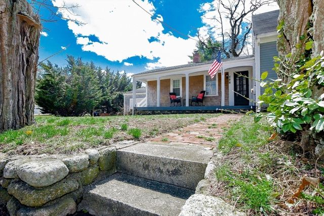 586-A Front Street, Marion, MA 02738