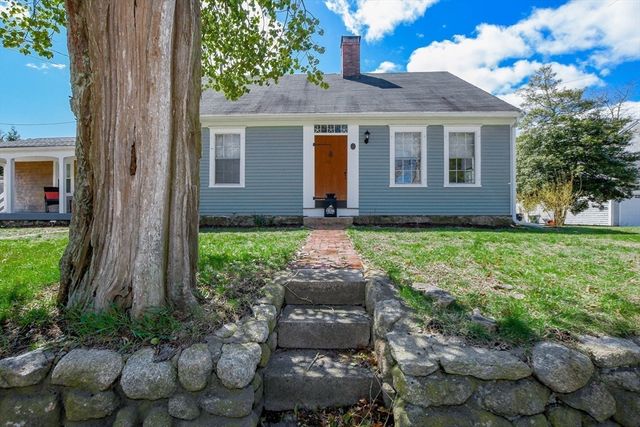 586-A Front Street, Marion, MA 02738