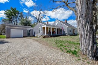586-A Front Street, Marion, MA 02738