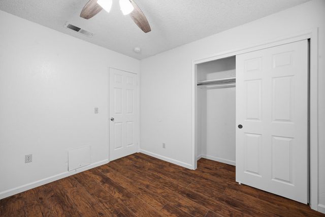 2532 W Chestnut Court, Visalia, CA 93277