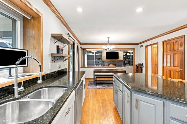 2520 Wayward Wind Drive, Indianapolis, IN 46239
