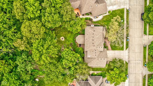 2520 Wayward Wind Drive, Indianapolis, IN 46239
