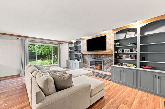 2520 Wayward Wind Drive, Indianapolis, IN 46239