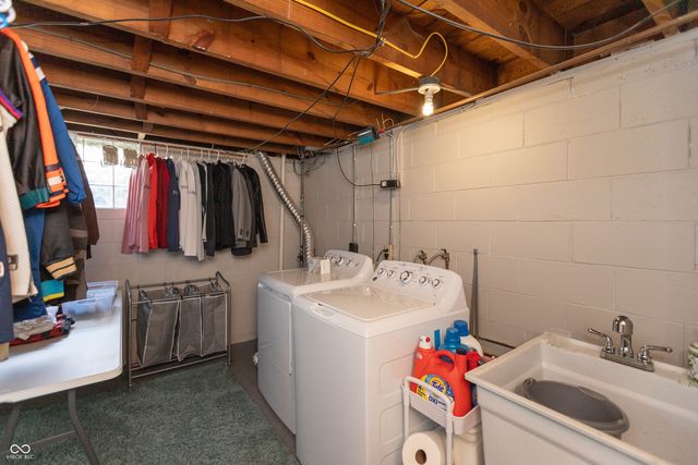 1962 Clark Road, Speedway, IN 46224