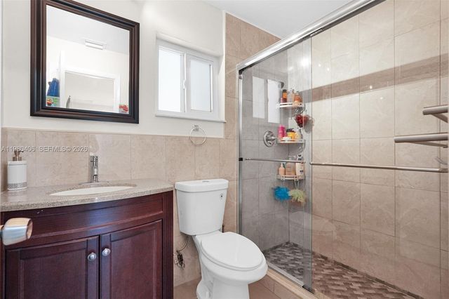 10715 SW 168th Ter, Miami, FL 33157