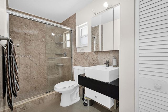 10715 SW 168th Ter, Miami, FL 33157