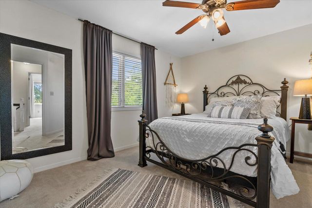 2088 Lower Ridge ROAD, Port Washington, WI 53074