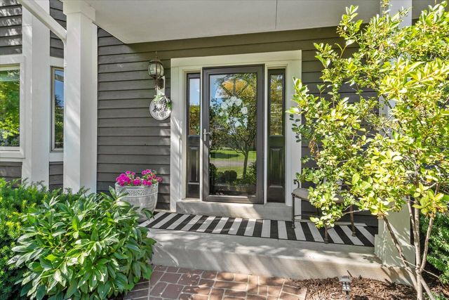 2088 Lower Ridge ROAD, Port Washington, WI 53074