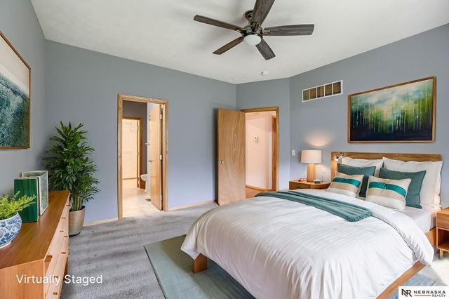 7814 Phares Drive, Lincoln, NE 68516