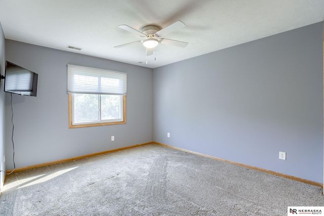 7814 Phares Drive, Lincoln, NE 68516