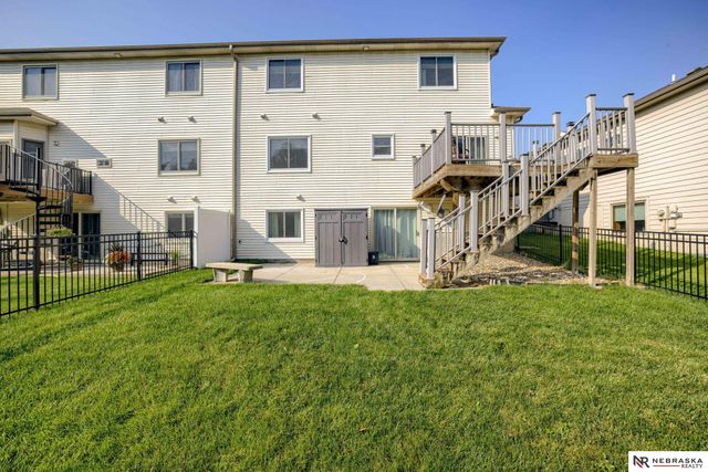 7814 Phares Drive, Lincoln, NE 68516