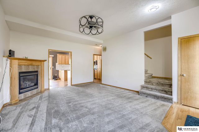 7814 Phares Drive, Lincoln, NE 68516