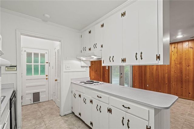 605 Barksdale Drive E, Mobile, AL 36606