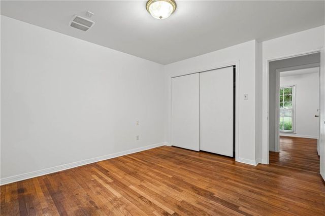 605 Barksdale Drive E, Mobile, AL 36606