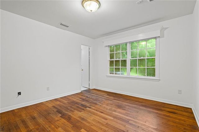605 Barksdale Drive E, Mobile, AL 36606