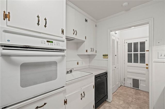 605 Barksdale Drive E, Mobile, AL 36606