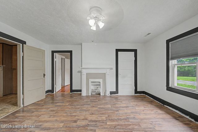 1540 Boiling Springs Rd, Bowling Green, KY 42101