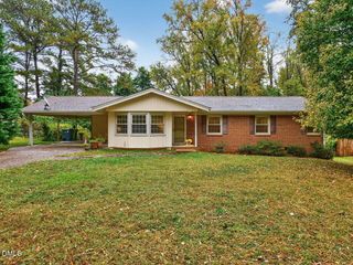 617 S Lakeside Drive, Raleigh, NC 27606