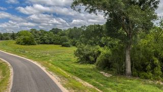 2-34 Windmill Ridge, Brenham, TX 77833