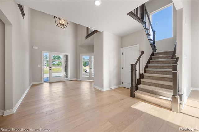 50733 Mistwood Drive, Macomb, MI 48042