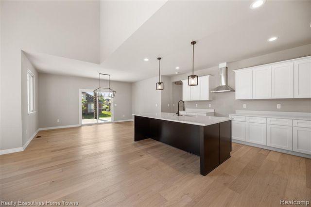 50733 Mistwood Drive, Macomb, MI 48042